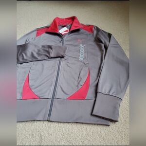 NWT PUMA Lifestyle grey geranium red zipper warm up Poly Track jacket vintage L